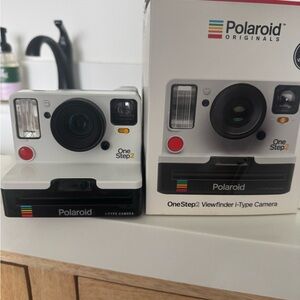 Polaroid OneStep 2 i-Type Camera - Black and White